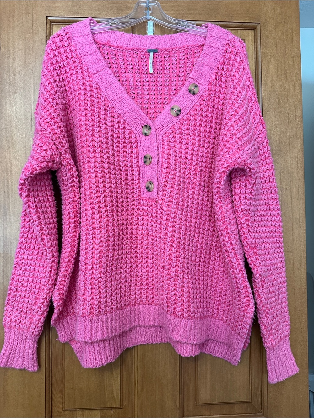 Free People Chunky Pink V-Neck Button Sweater size S